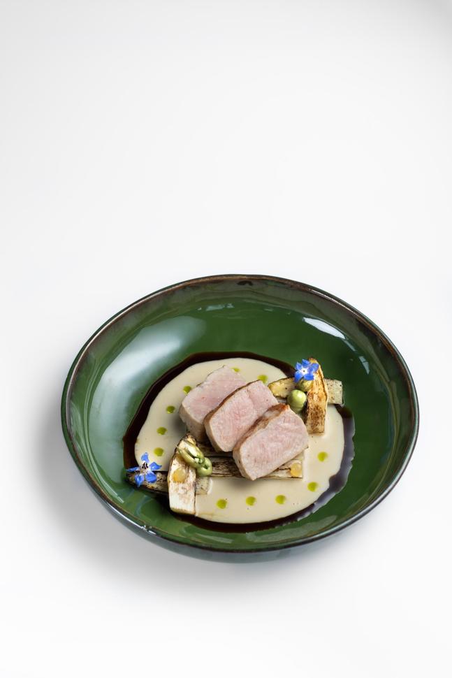 Kalb, Koji, Kondensmilch, Spargel Kalb, Koji, Kondensmilch, Spargel