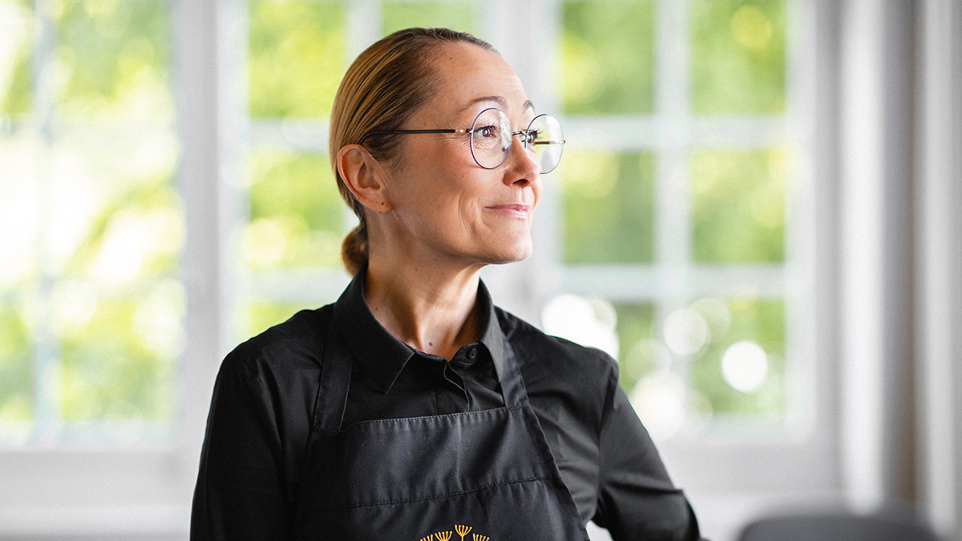 tanjagrandits_portraits_011final.jpg tanjagrandits_portraits_011final.jpg