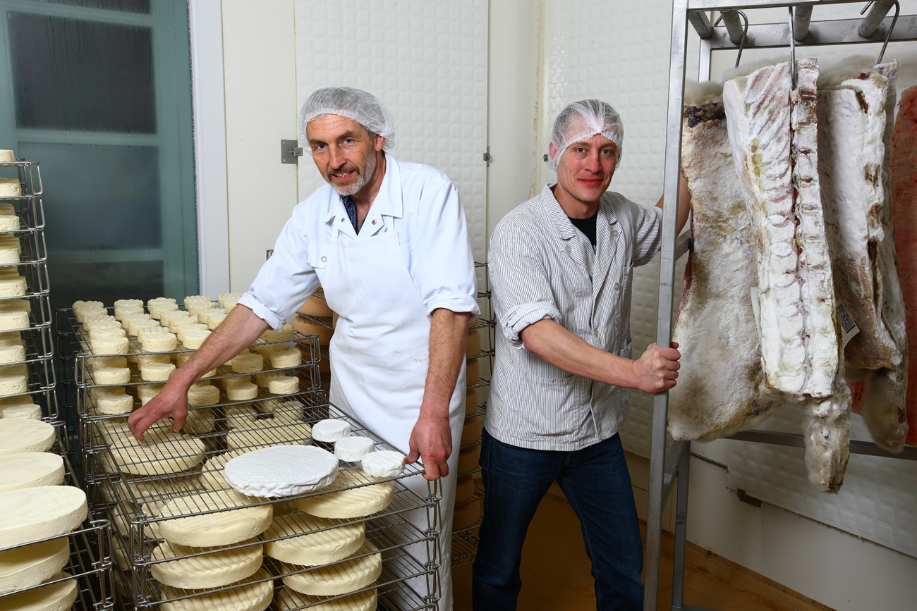 mstu0006.jpg mstu0006.jpg