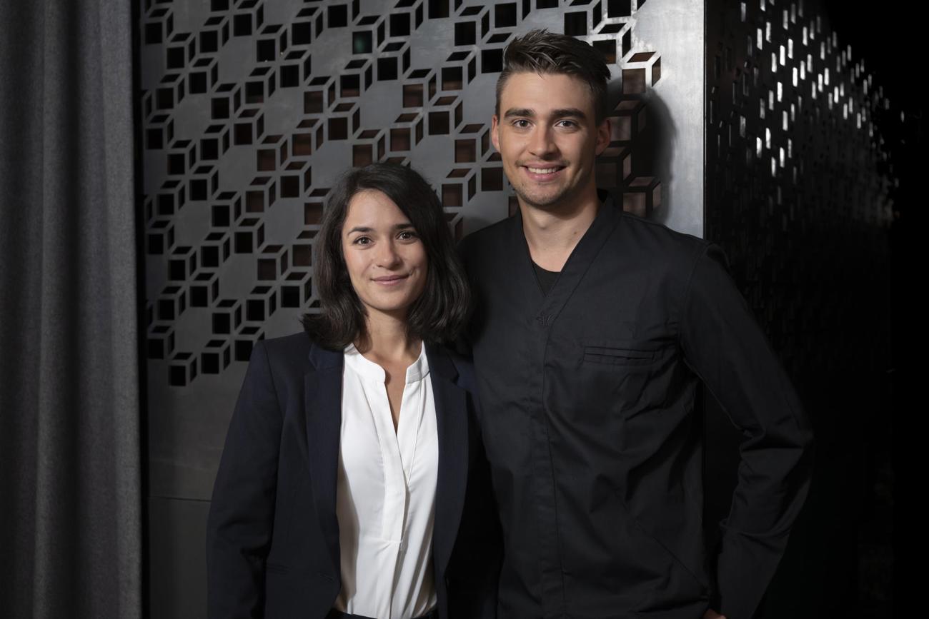 Das Igniv by Andreas Caminada in Zürich gehört zu den Abräumern dieses Michelin-Jahres: Gastgeberin Ines Triebenbacher holte sich den Service Award, Küchenchef Daniel Zeindlhofer den zweiten Stern.