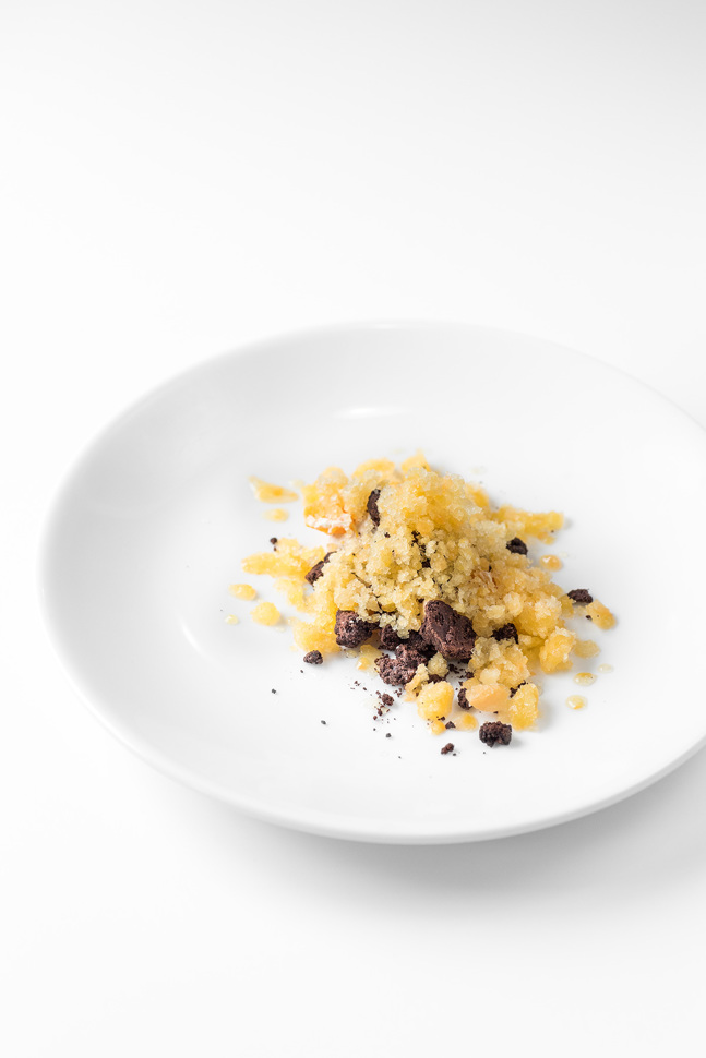 Kakaobohnen mit Zitrusfrüchten