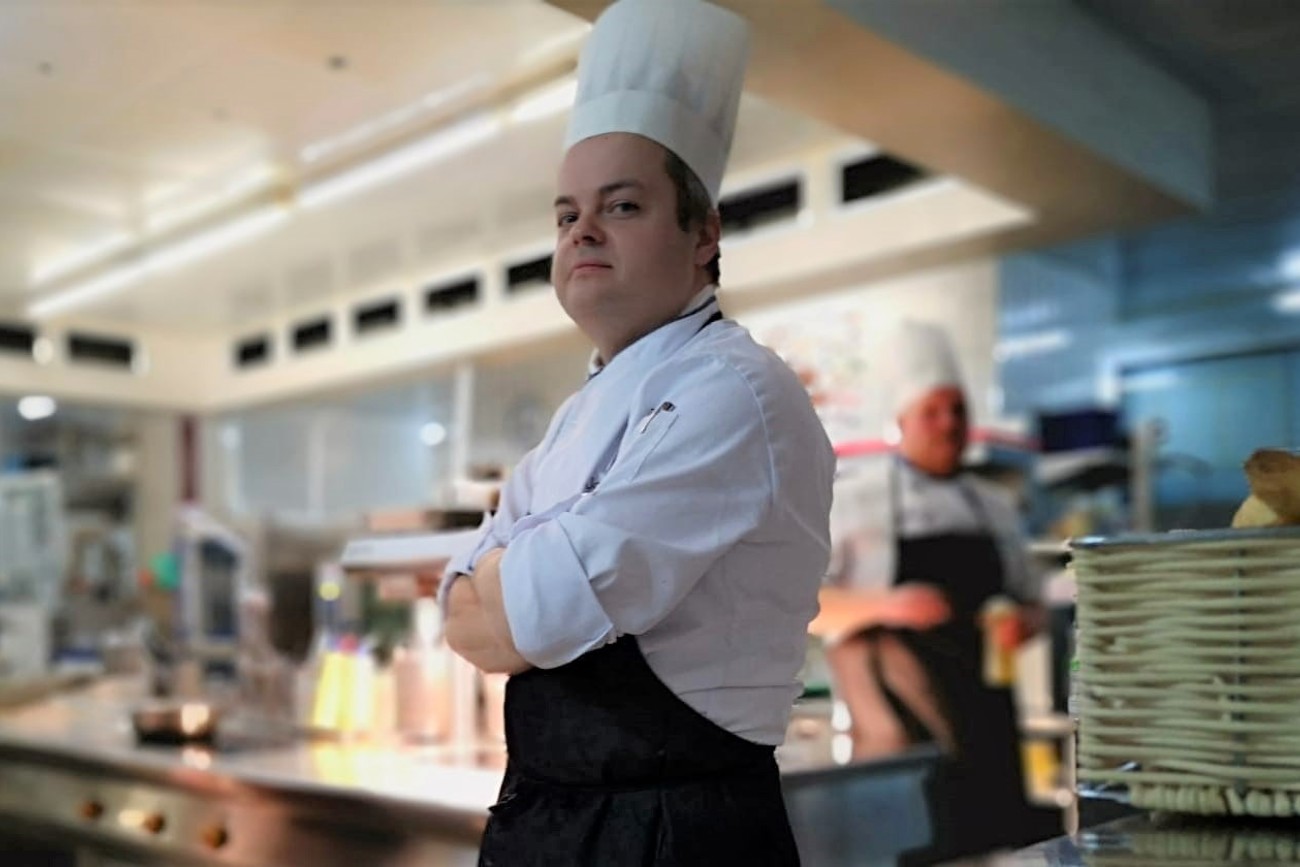 «Es gibt in der Gastronomie durchaus Luft nach oben, wenn es darum geht, das Potenzial von Gewürzen und Kräutern besser auszuschöpfen», sagt Küchenchef Jan Reimann. «Es gibt in der Gastronomie durchaus Luft nach oben, wenn es darum geht, das Potenzial von Gewürzen und Kräutern besser auszuschöpfen», sagt Küchenchef Jan Reimann.